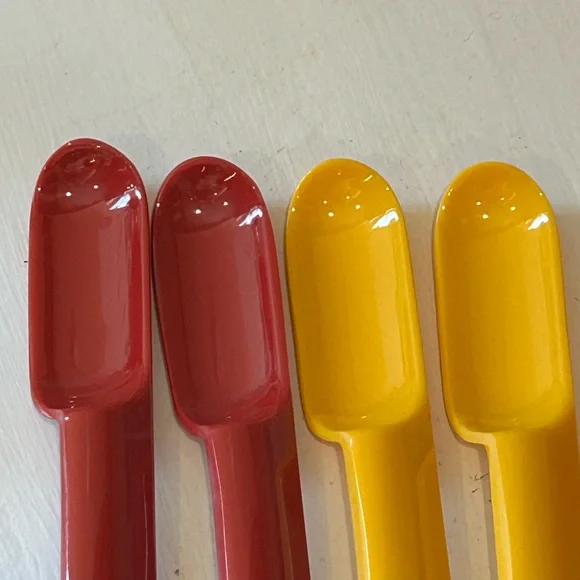 Cinco de Mayo Taco set! 4 taco holders 1 bowl 4 spoons. By Prepara’ - Picture 15 of 16